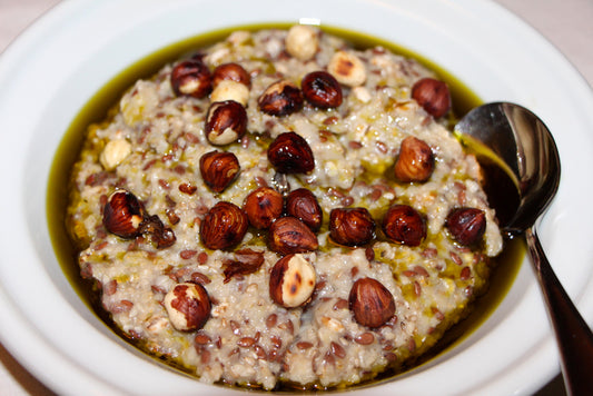 2DiE4:Wärmendes Porridge mit aktivierten Haselnüssen Banner